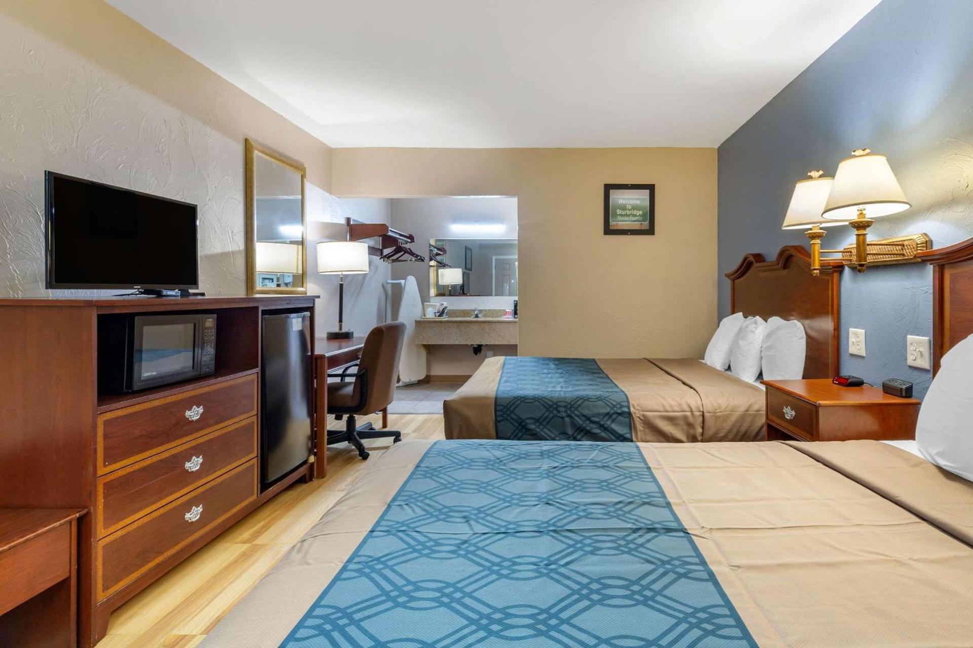 Econo Lodge Sturbridge Route 20 photo 37