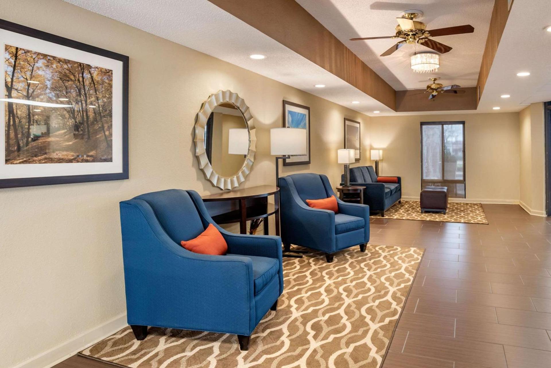 Comfort Inn Pearl-Jackson photo 7