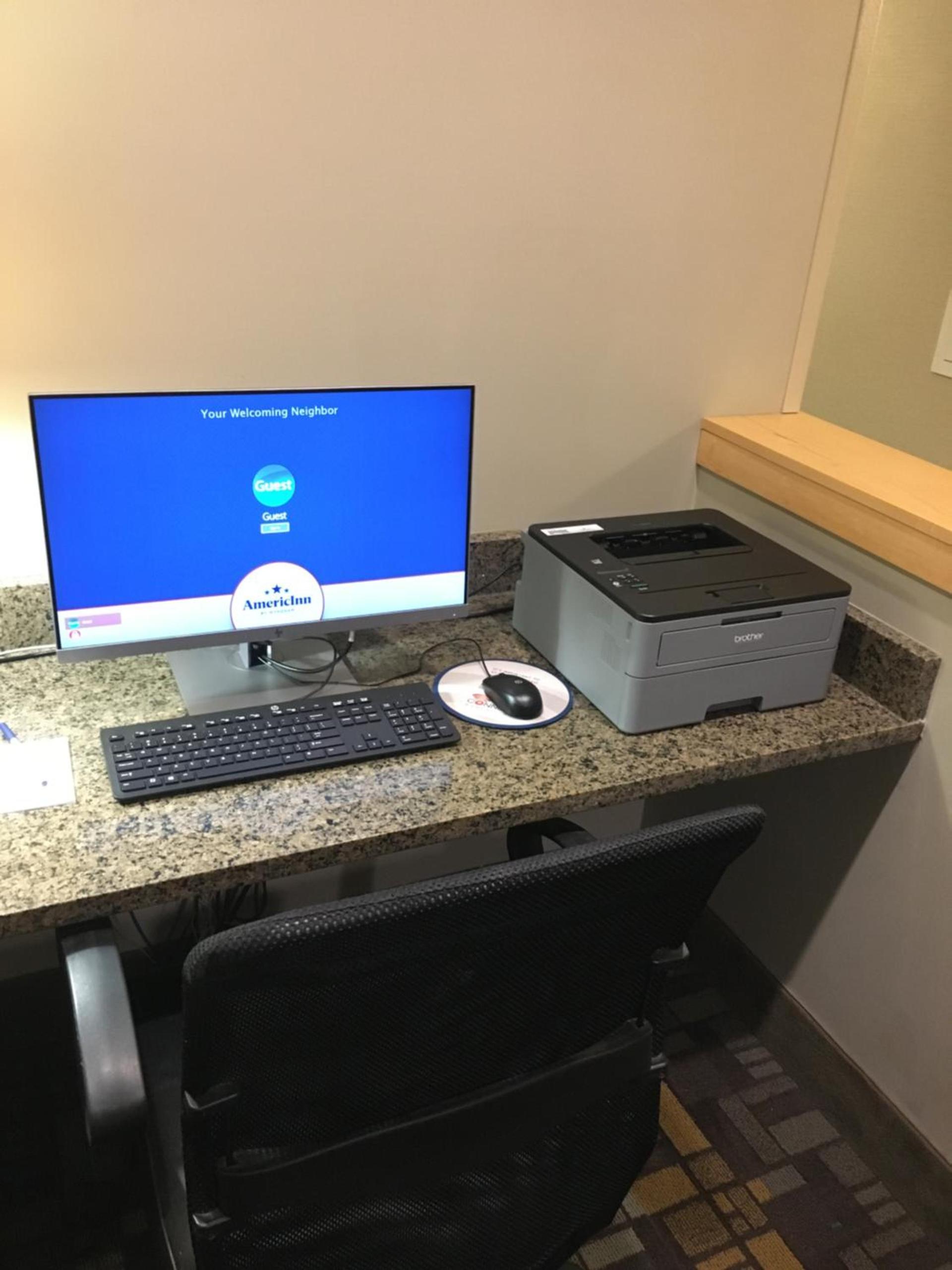 AmericInn by Wyndham Fairfield photo 3