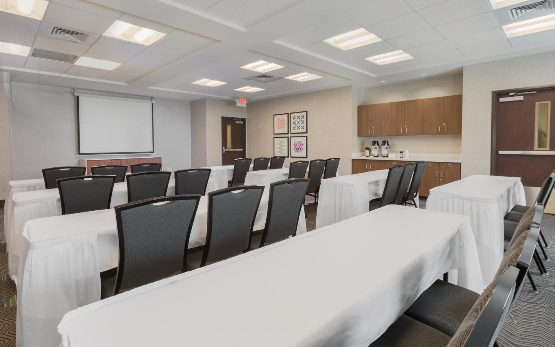 Holiday Inn Express Hotel & Suites Eugene Downtown - University by IHG photo 60
