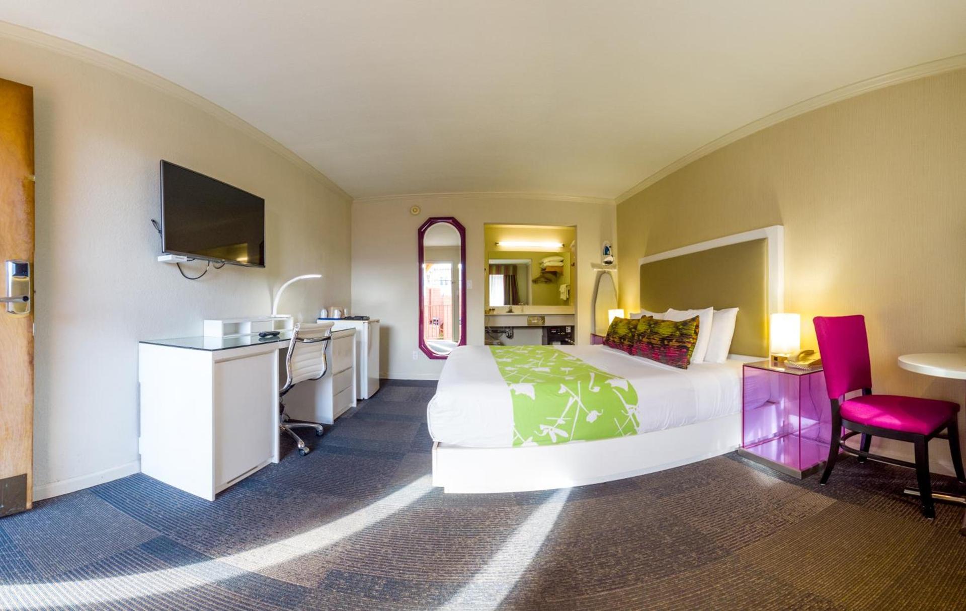 Inn at Golden Gate photo 7