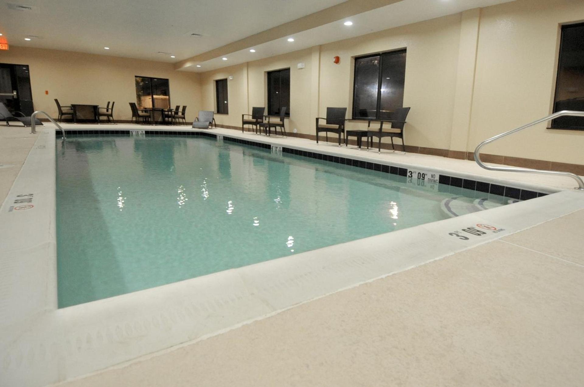Holiday Inn Express Somerset by IHG photo 23
