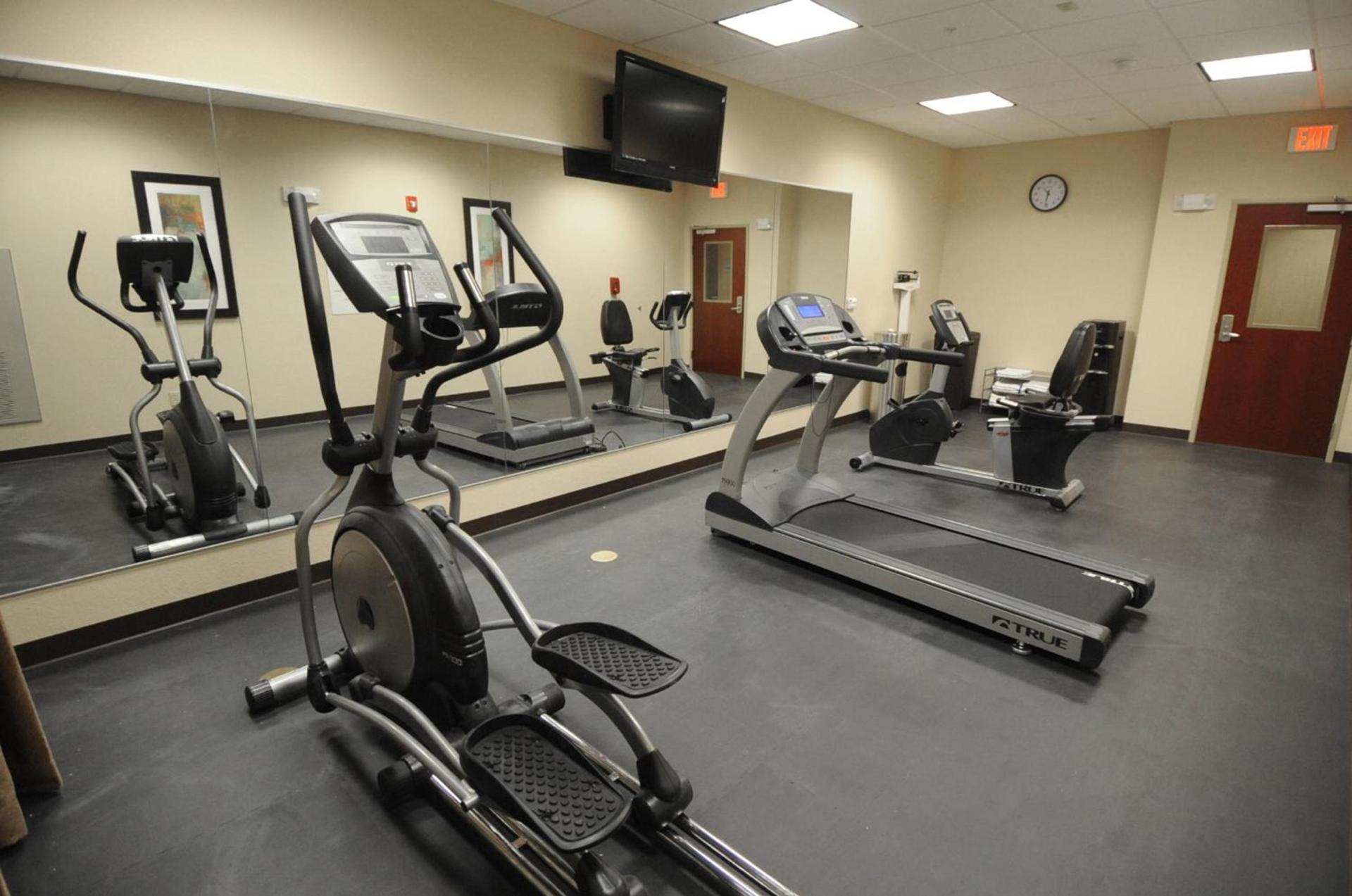Holiday Inn Express Somerset by IHG photo 24