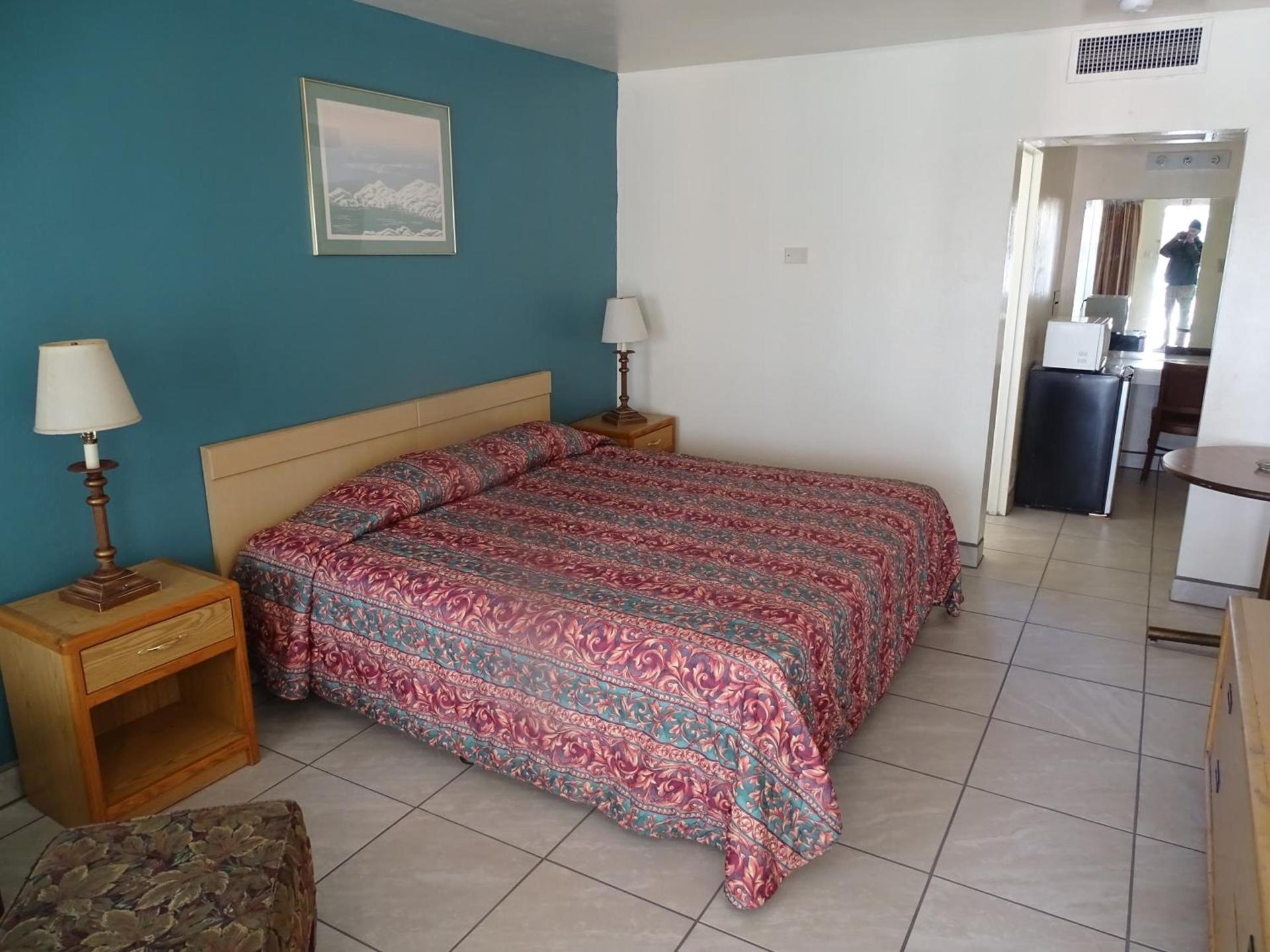 Downtown Inn photo 24
