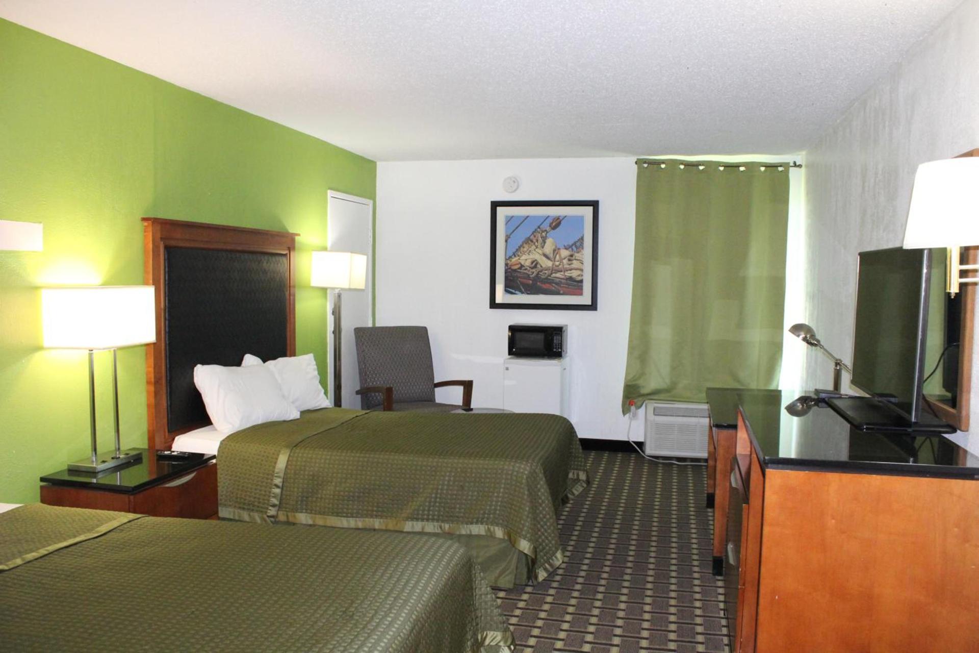 Spark By Hilton Roanoke Airport photo 22