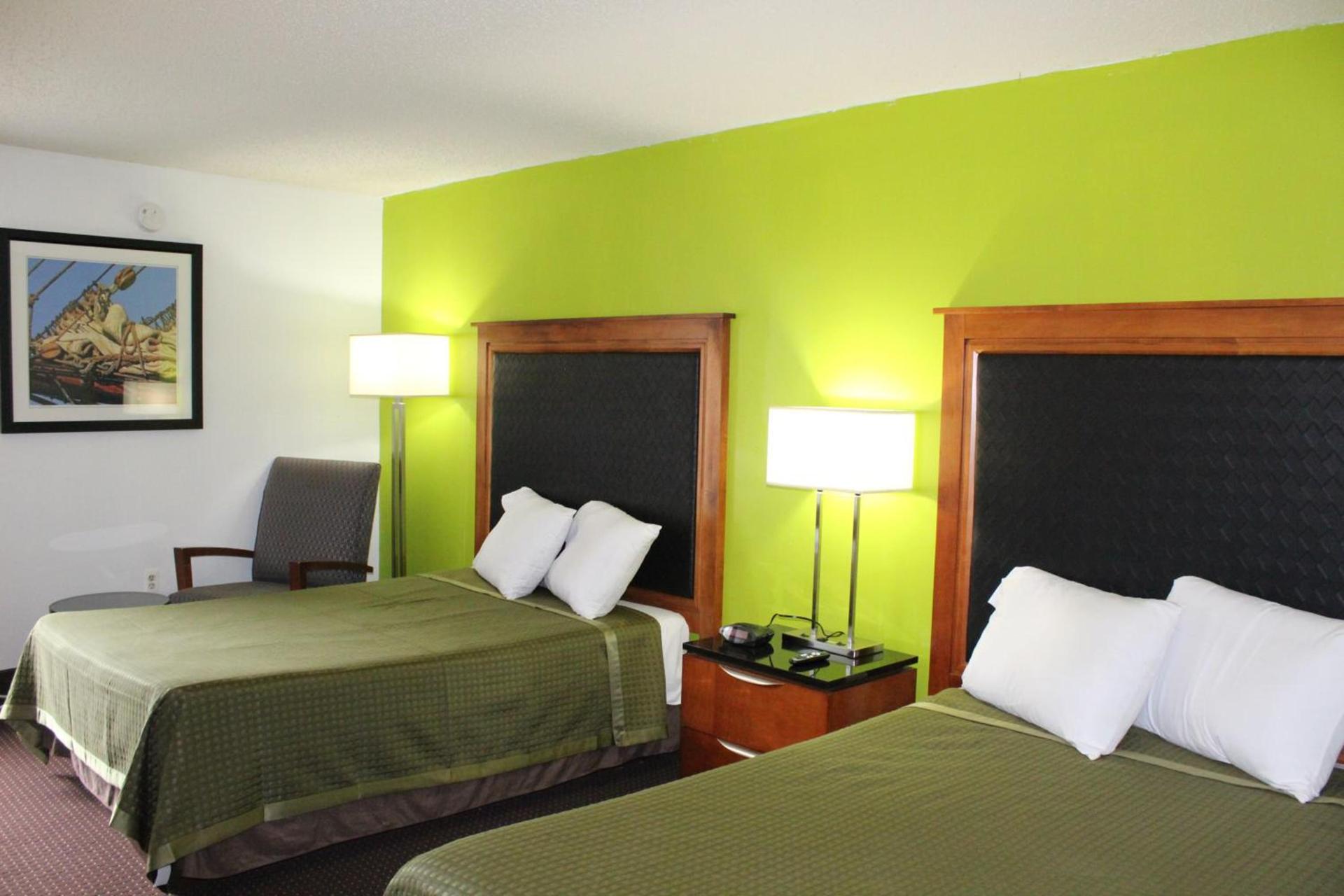 Spark By Hilton Roanoke Airport photo 2