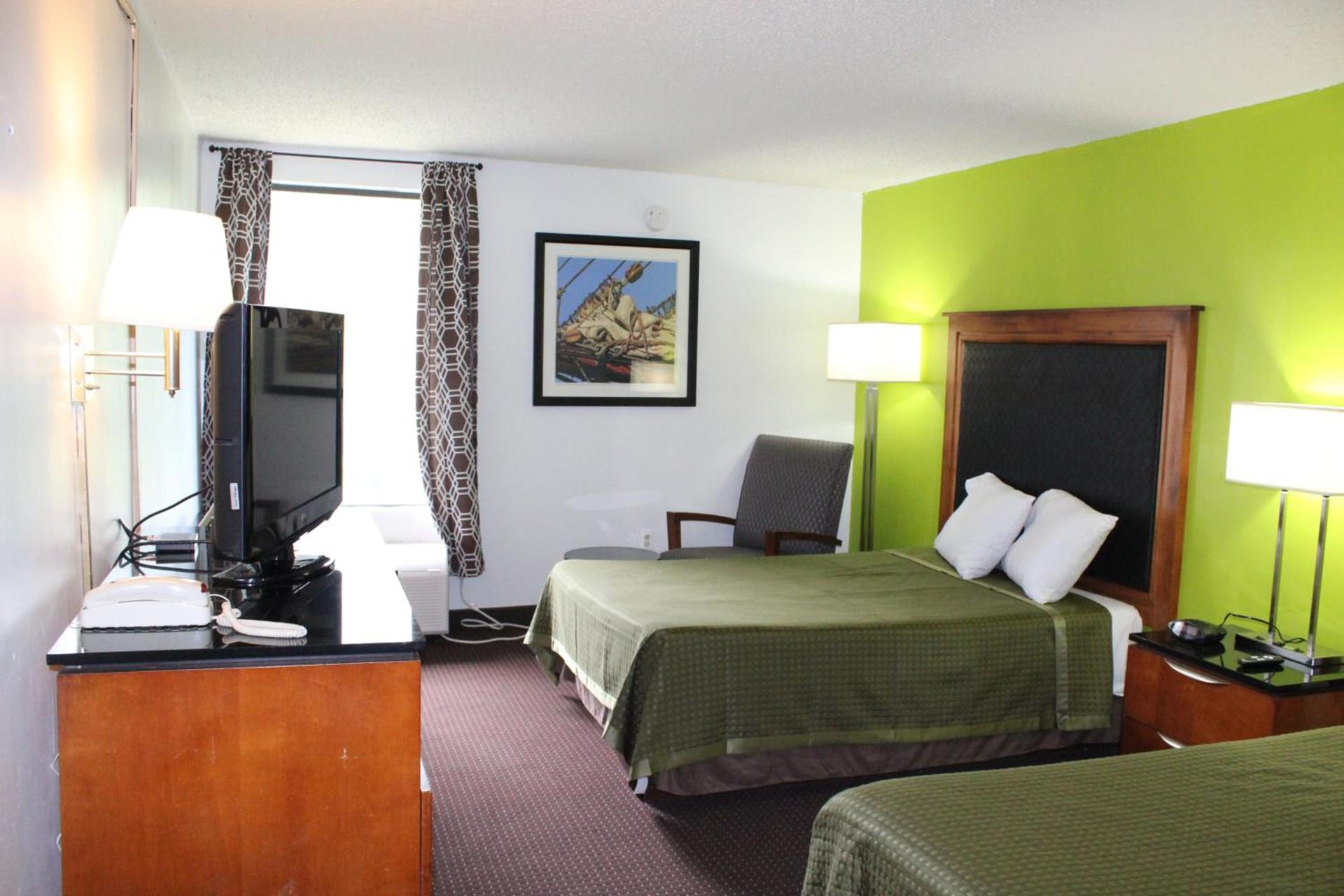 Spark By Hilton Roanoke Airport photo 8