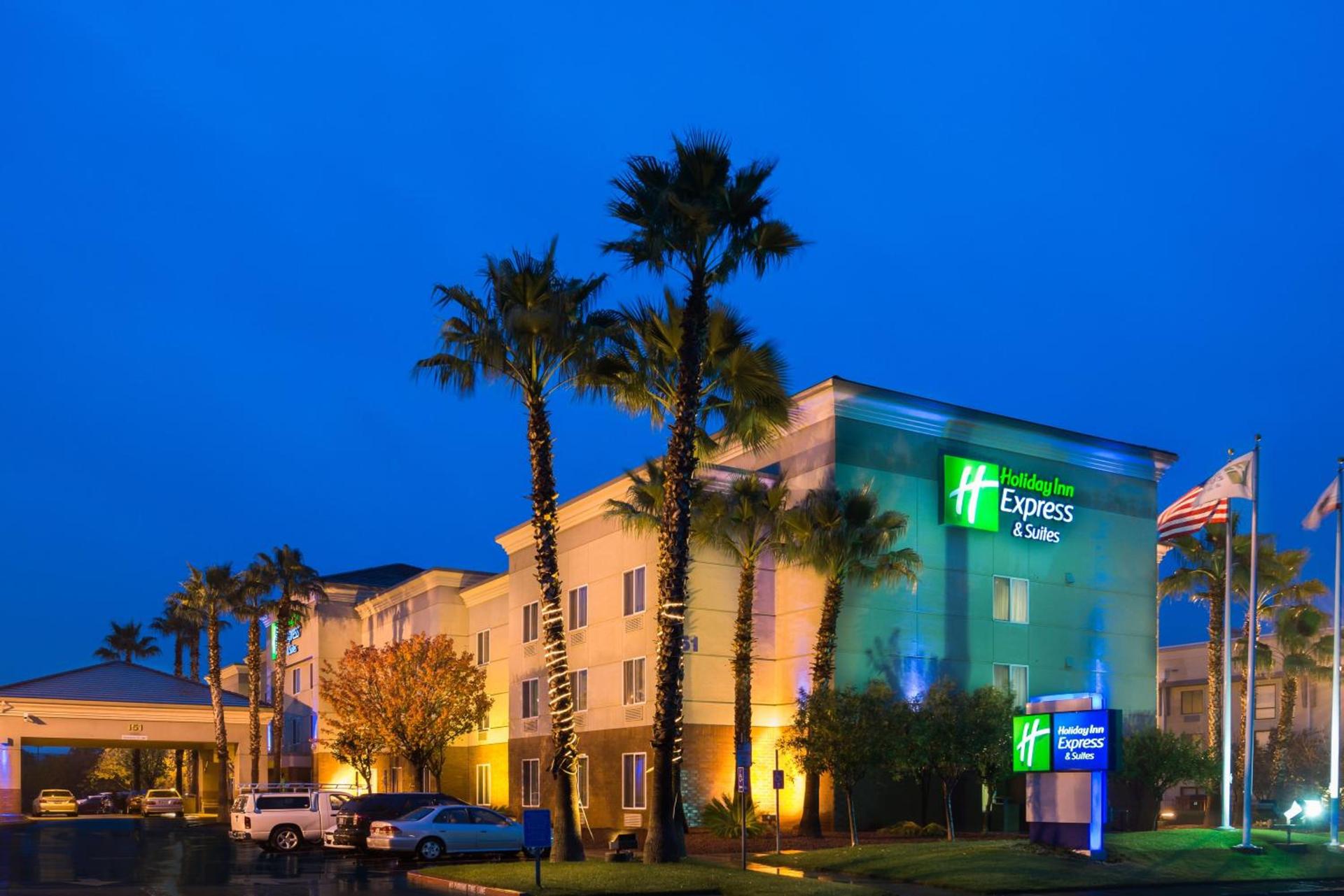 Holiday Inn Express Hotel & Suites Vacaville by IHG photo 38