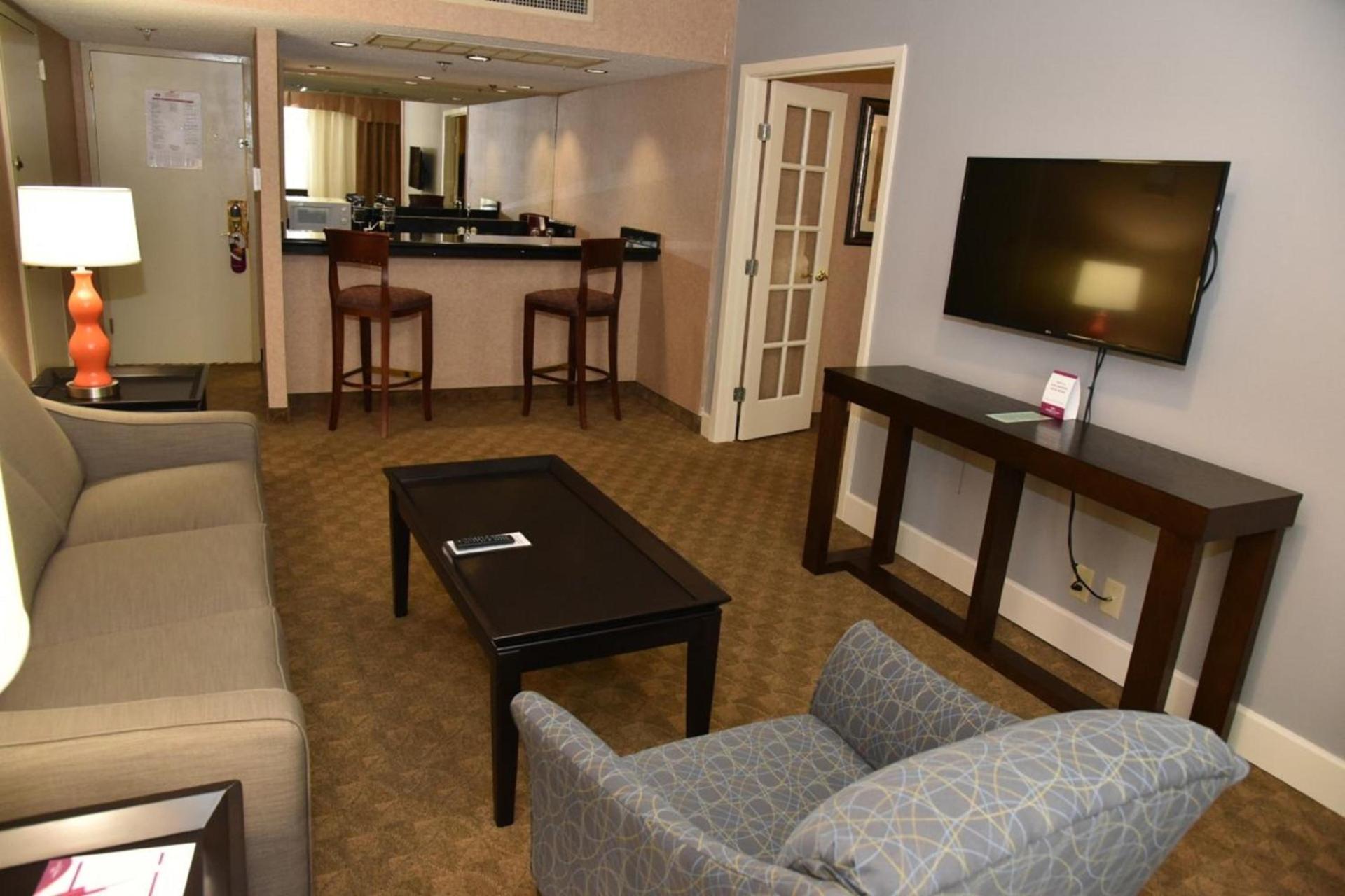 Wyndham Houston near NRG Park - Medical Center photo 27