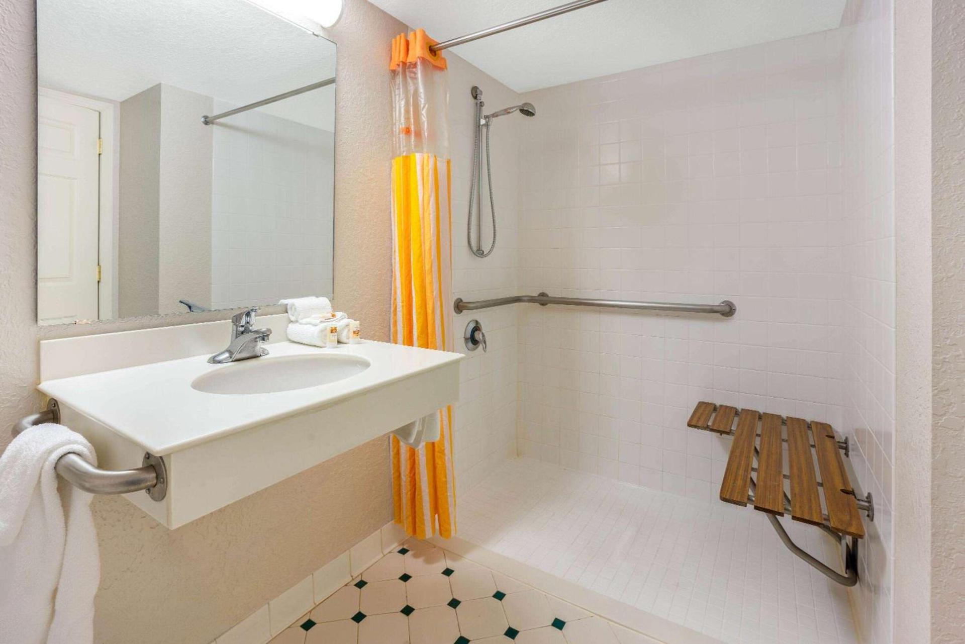 La Quinta by Wyndham Seattle Sea-Tac Airport photo 16