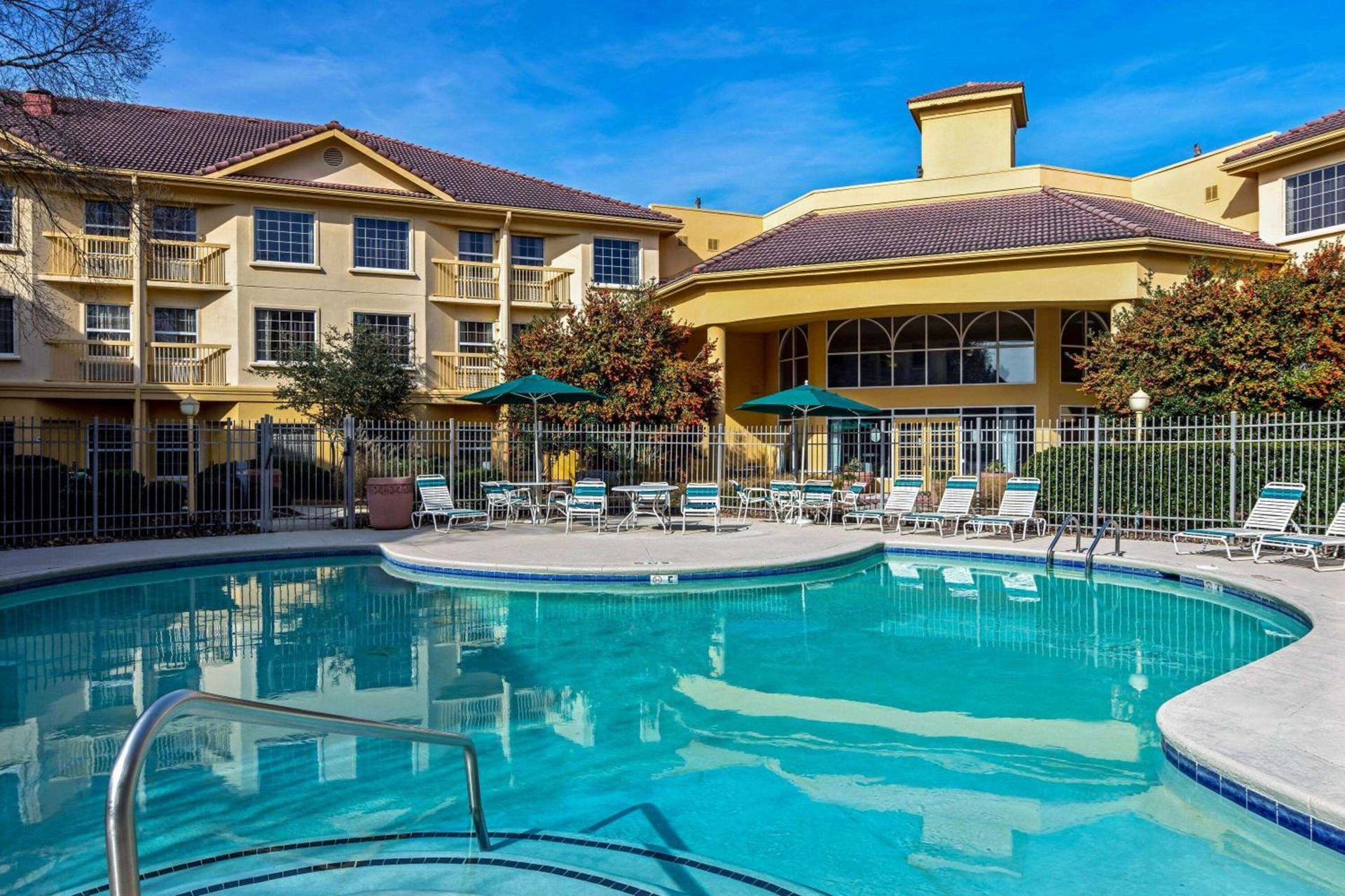 La Quinta by Wyndham Macon photo 31