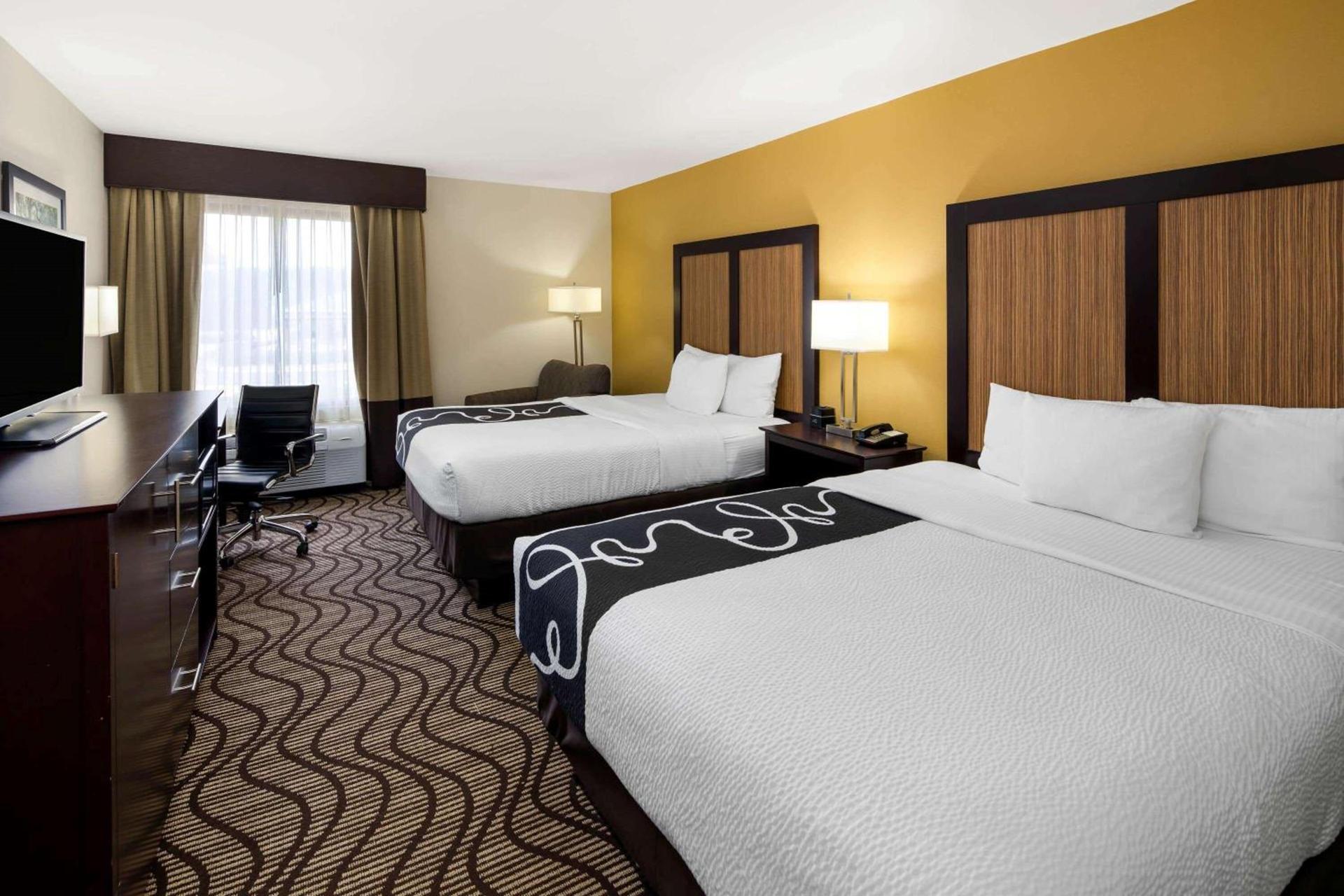 La Quinta by Wyndham LaGrange / I-85 photo 8