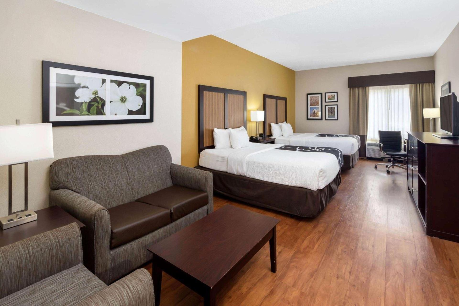 La Quinta by Wyndham LaGrange / I-85 photo 10