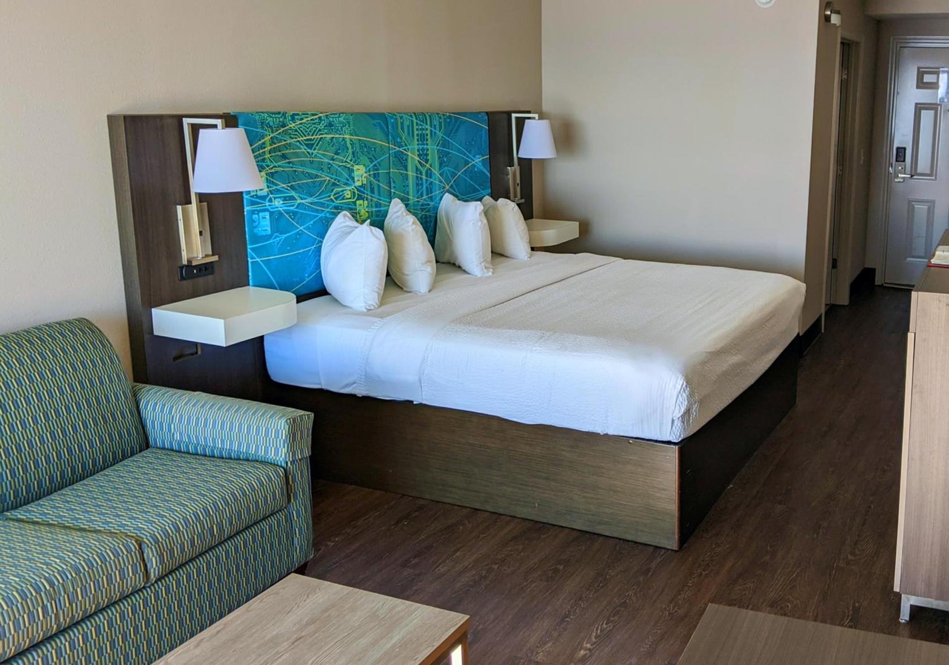 Tropical Seas Hotel photo 32