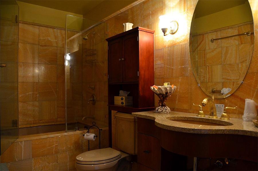 The Flanders Hotel photo 54