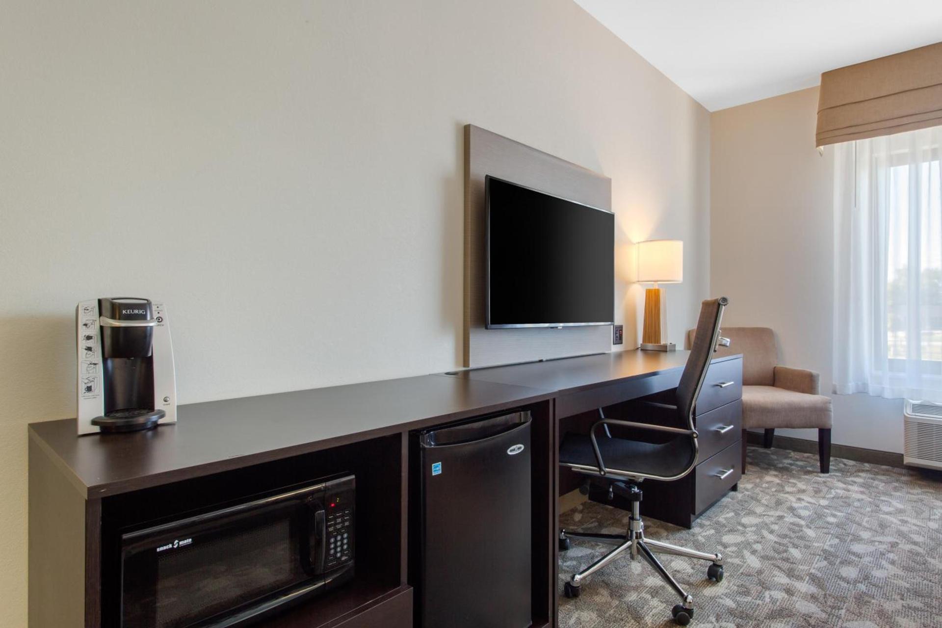 Sleep Inn & Suites Middletown - Goshen photo 56