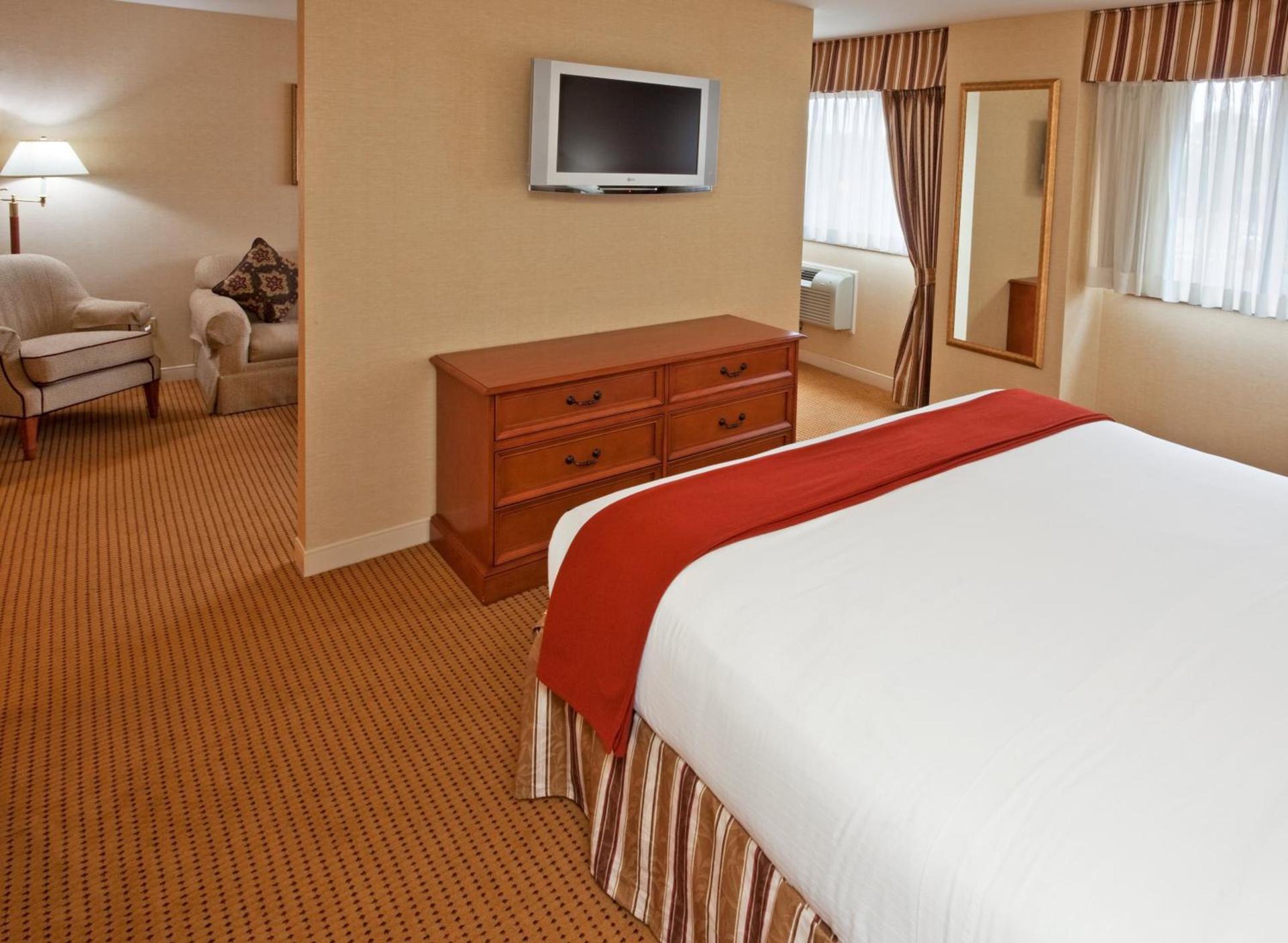 Rockville Centre Hotel - JFK Airport photo 11
