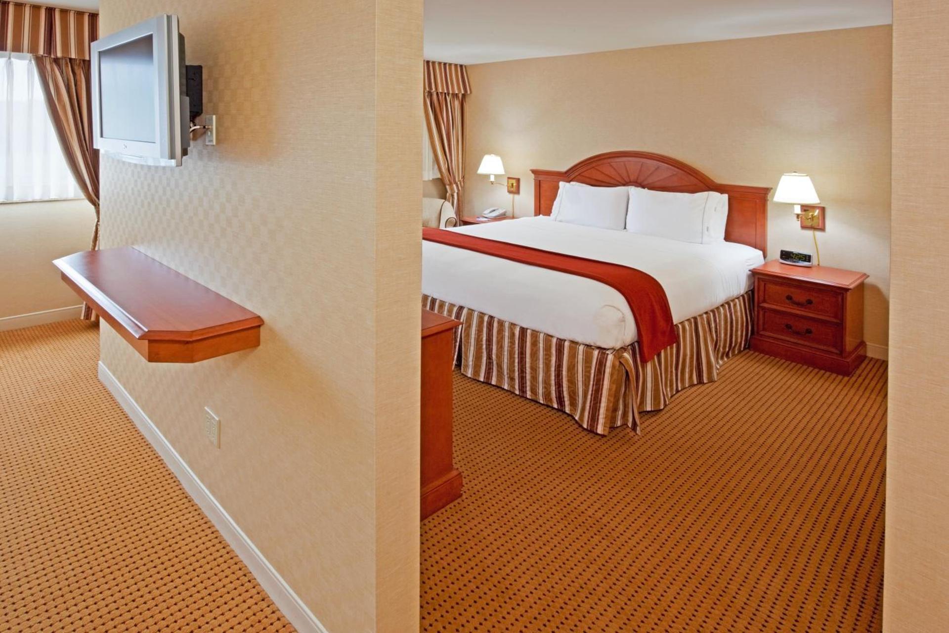 Rockville Centre Hotel - JFK Airport photo 2