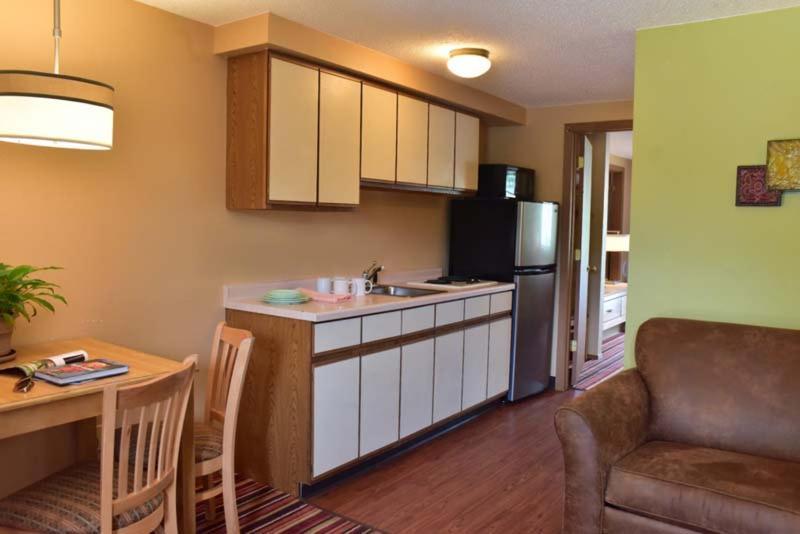 Sunset Bay Resort & Suites photo 8