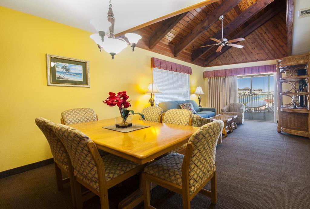 GetAways at Soundside Holiday Beach Resort photo 49