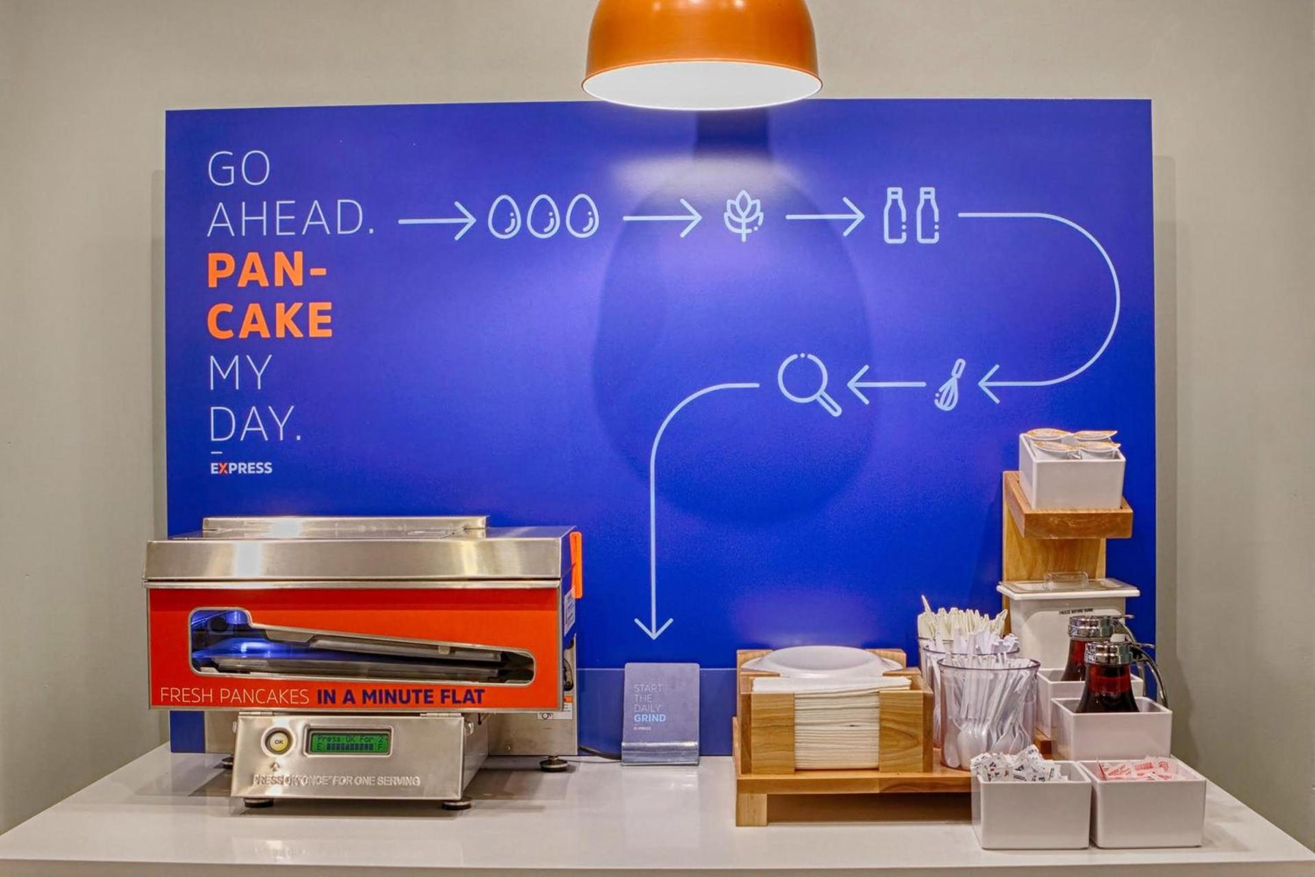 Holiday Inn Express & Suites Dinuba West by IHG photo 16