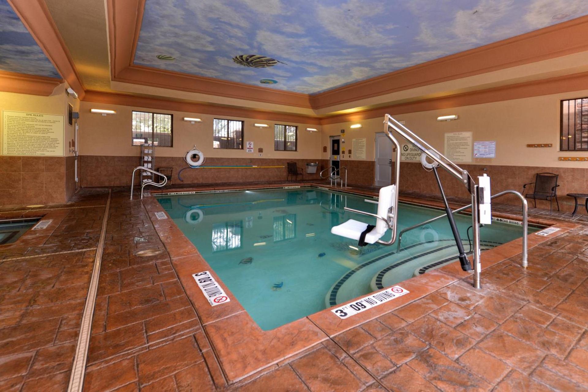 Holiday Inn Express Hotel & Suites Las Cruces by IHG photo 31