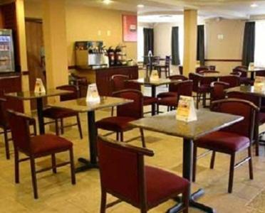 Quality Inn Dunkirk photo 14