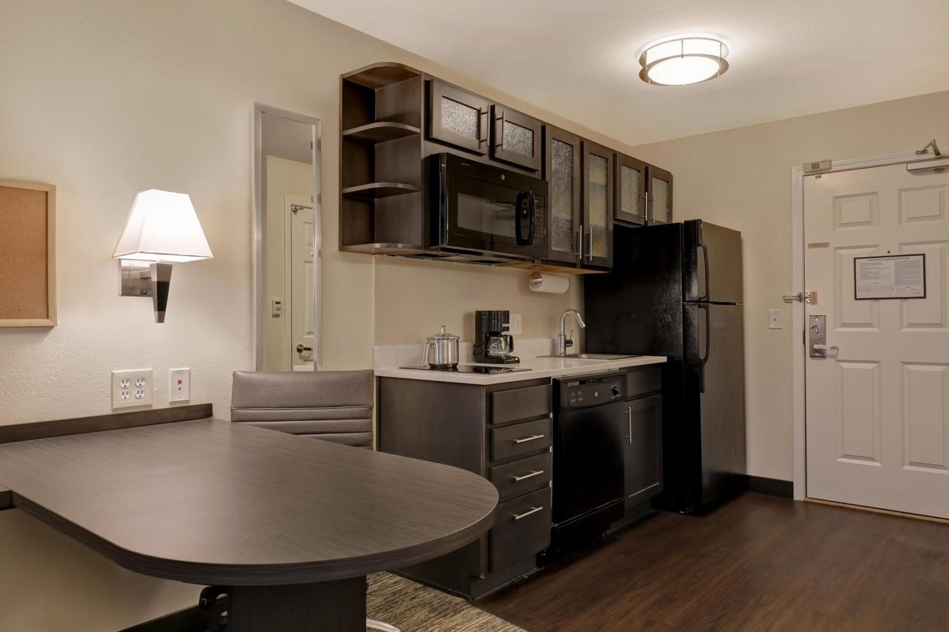 Candlewood Suites Indianapolis - South by IHG photo 20