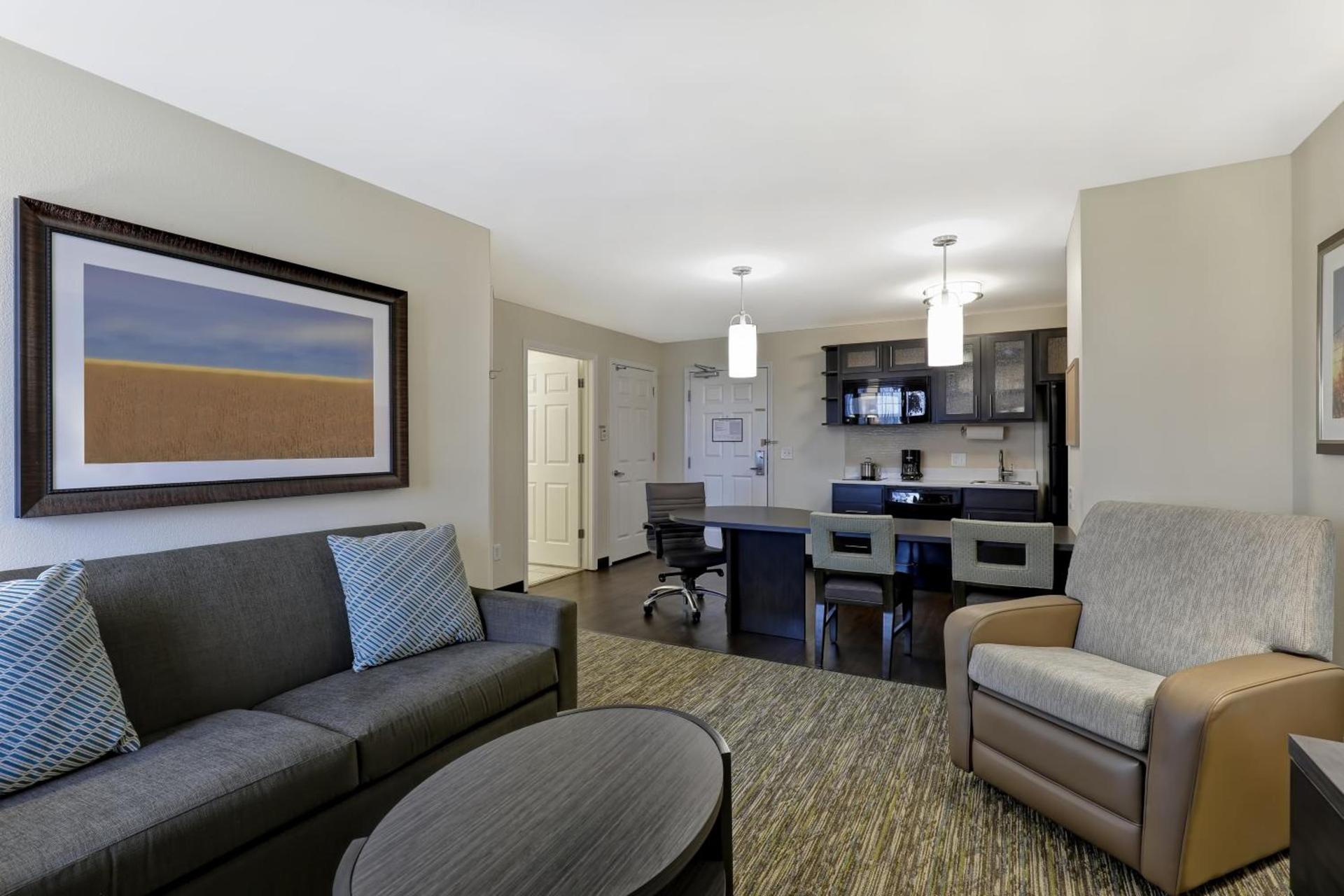 Candlewood Suites Indianapolis - South by IHG photo 18