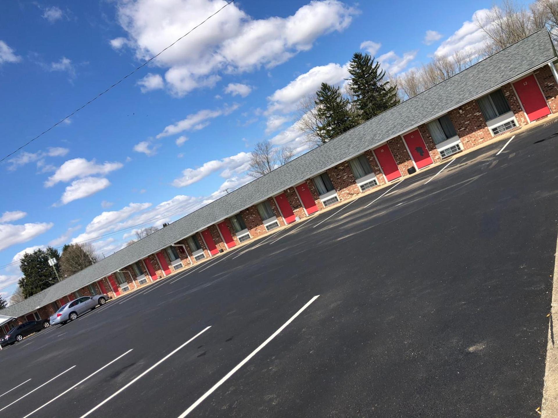 Harcourt Motel photo 6