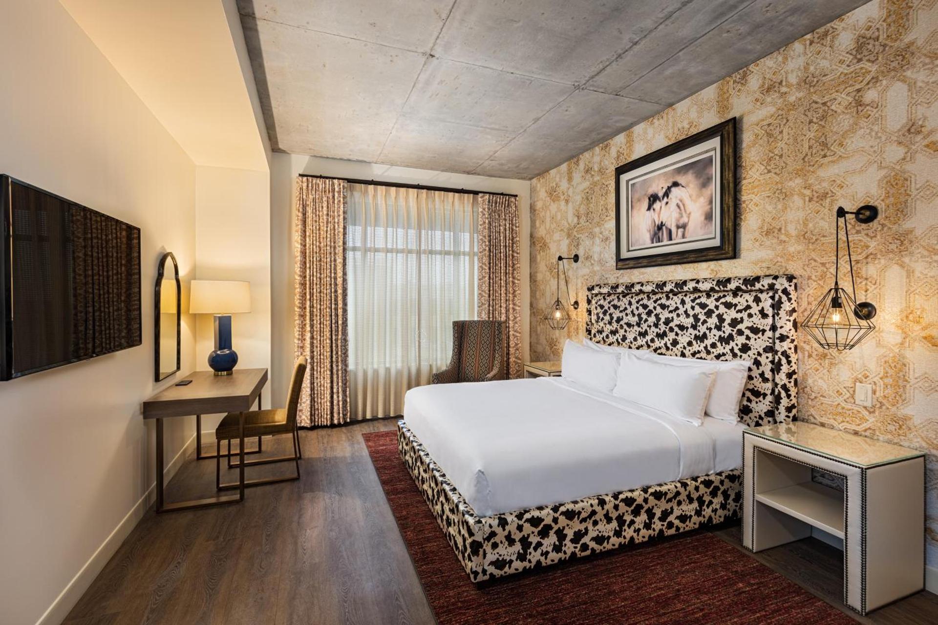 The Brownwood Hotel & Spa photo 7