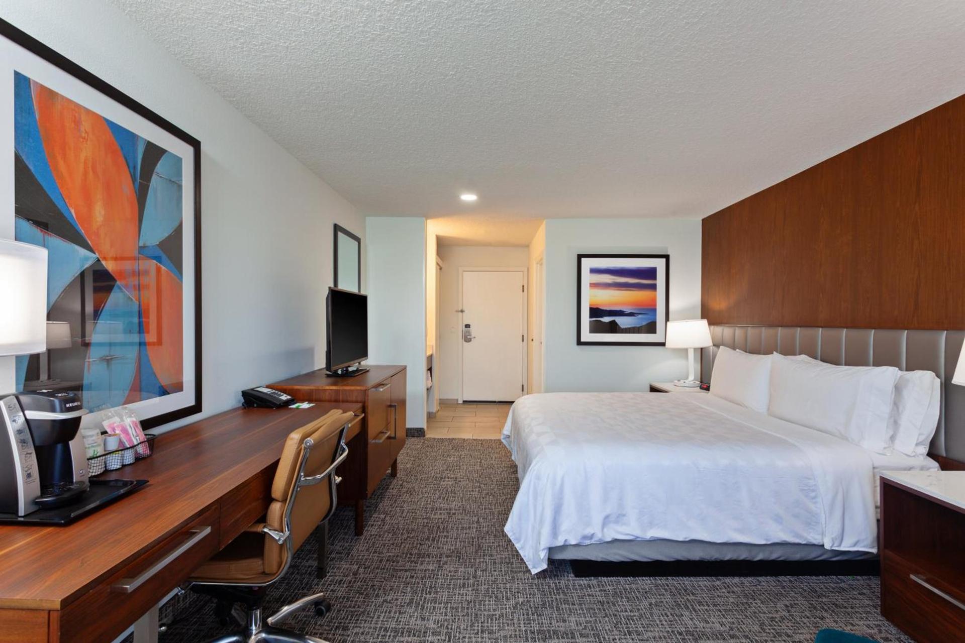 Holiday Inn & Suites San Mateo - SFO by IHG photo 58