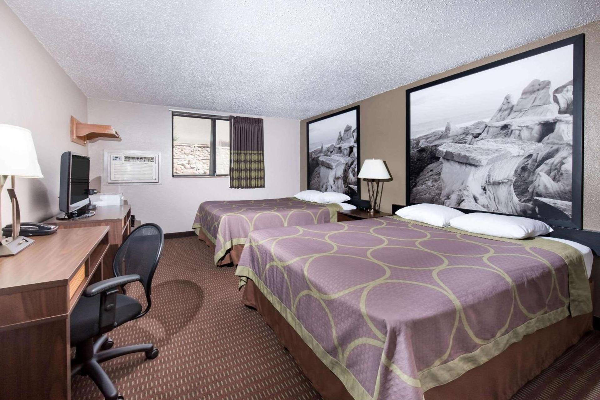 Super 8 by Wyndham Bismarck photo 5