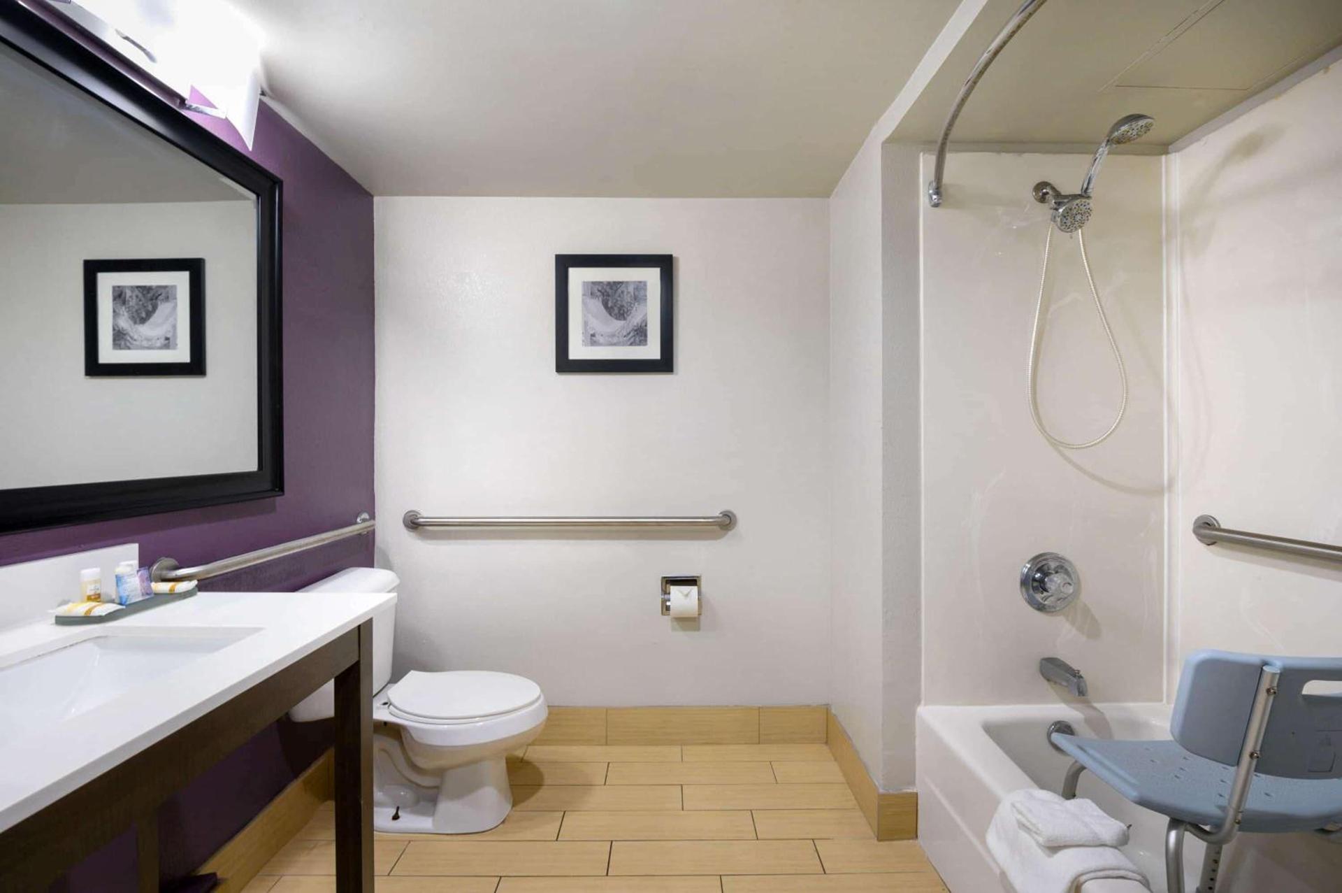 La Quinta Inn by Wyndham North Myrtle Beach photo 39