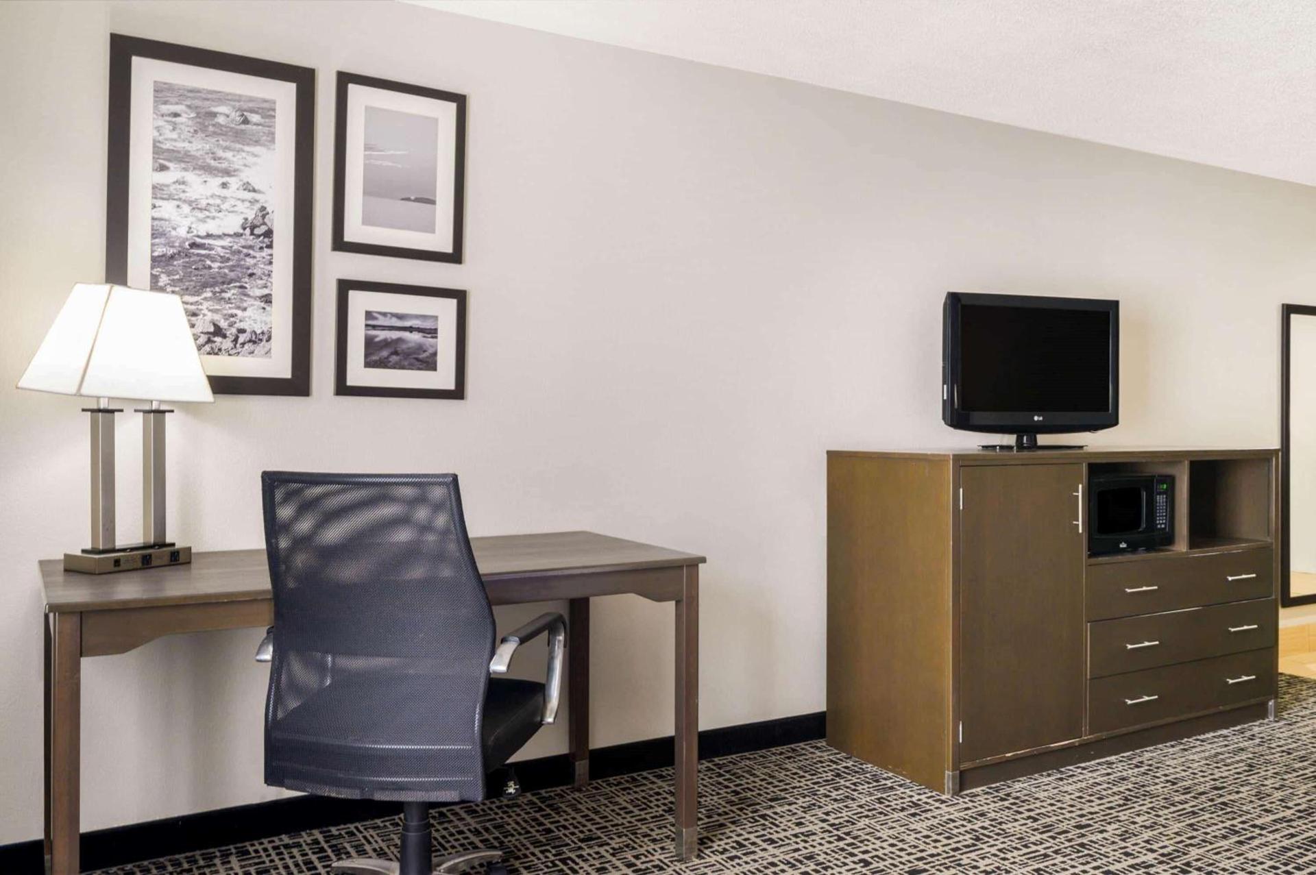 La Quinta Inn by Wyndham North Myrtle Beach photo 37