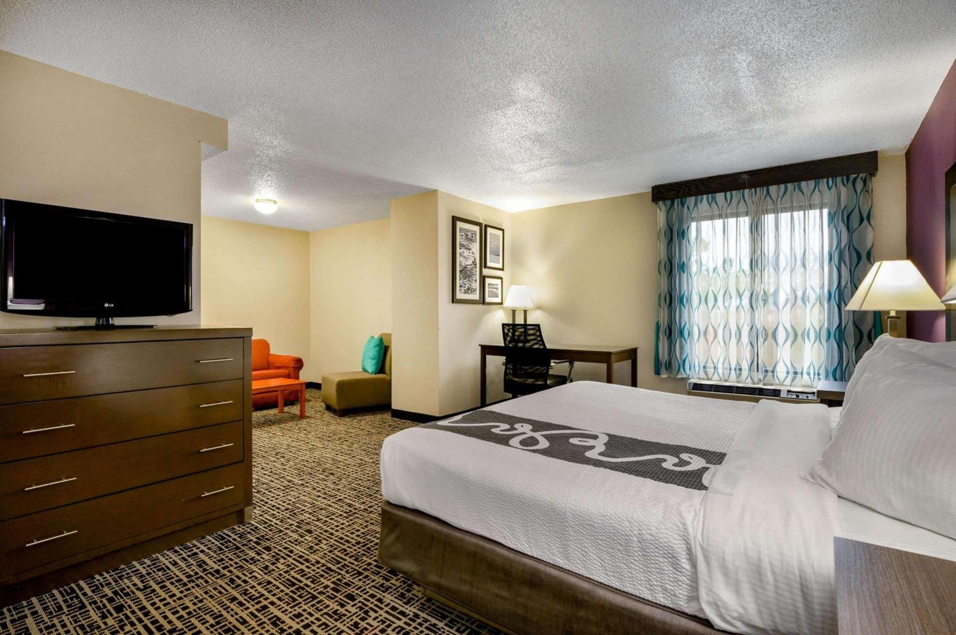 La Quinta Inn by Wyndham North Myrtle Beach photo 23
