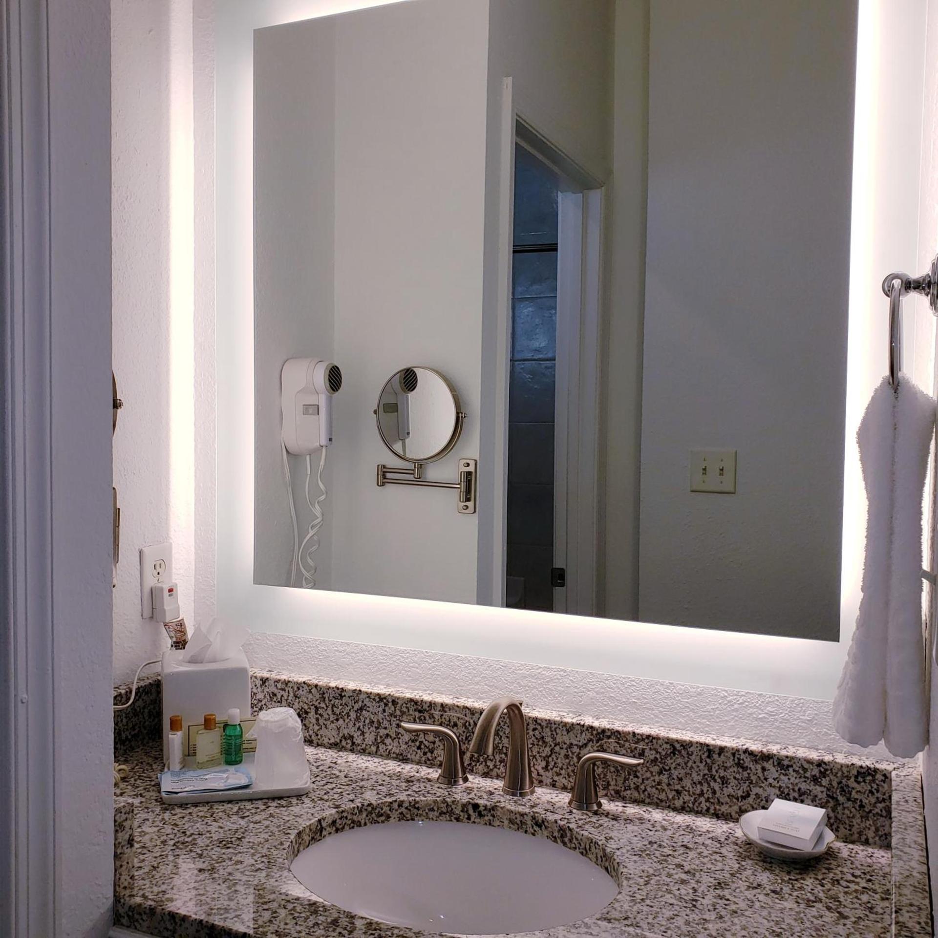Avenue Inn & Spa photo 84