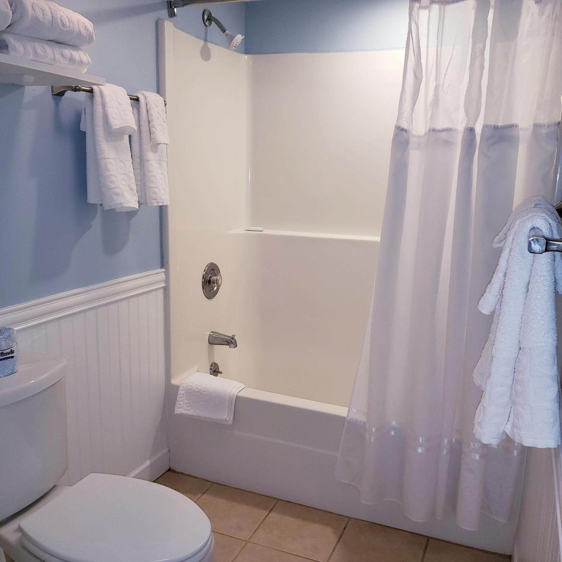 Avenue Inn & Spa photo 76
