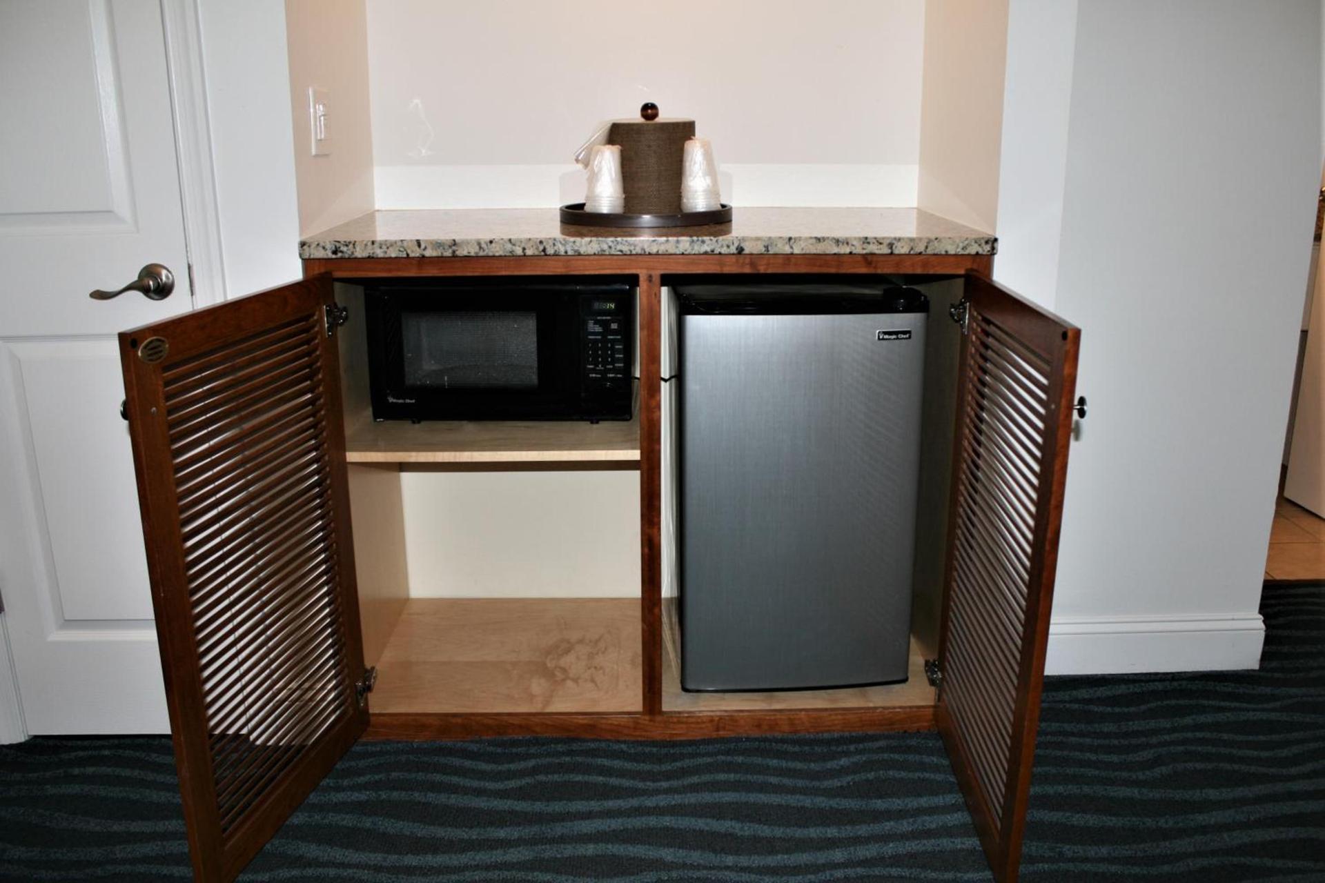 Avenue Inn & Spa photo 71