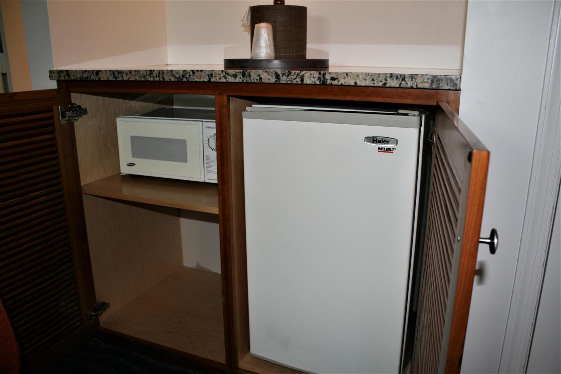 Avenue Inn & Spa photo 64