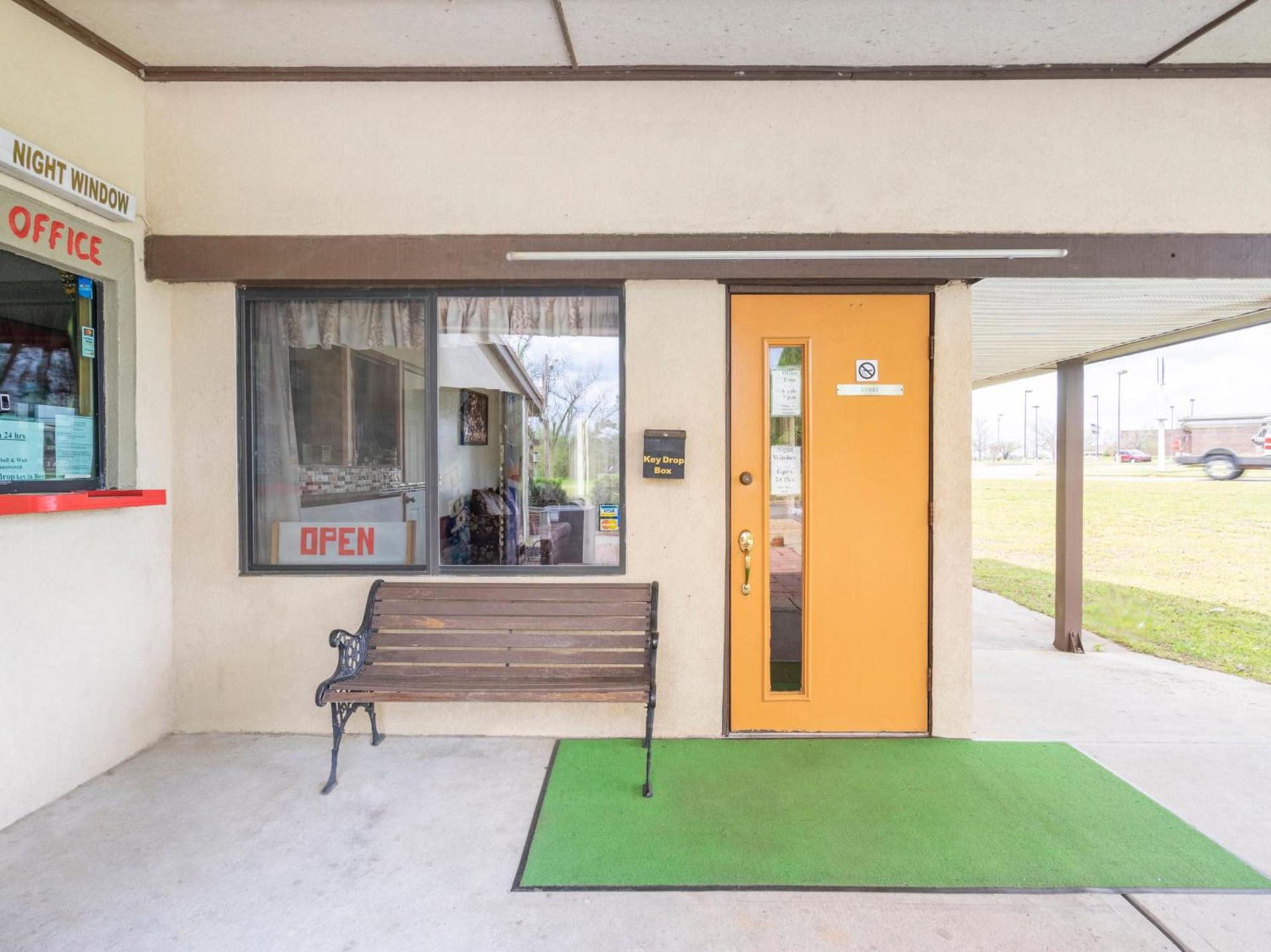 OYO Hotel Daleville AL Hwy 84 photo 57
