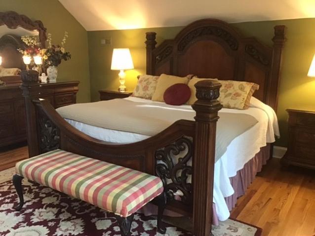 Red Rocker Inn photo 9