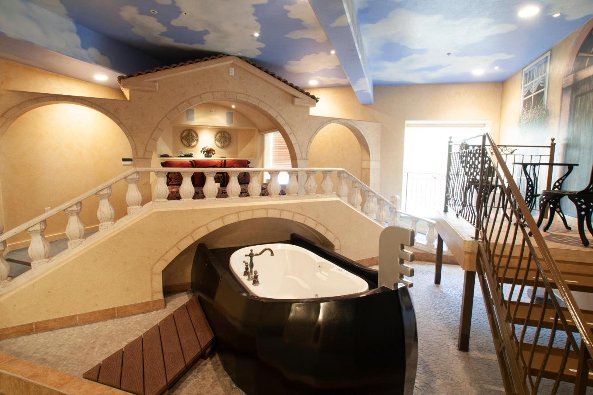 Destinations Inn Theme Rooms photo 84