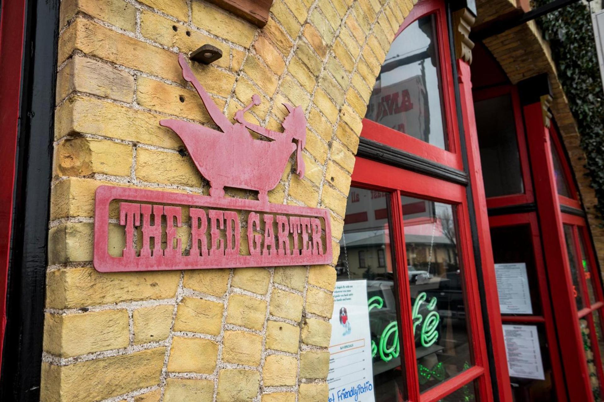 Red Garter Inn photo 22