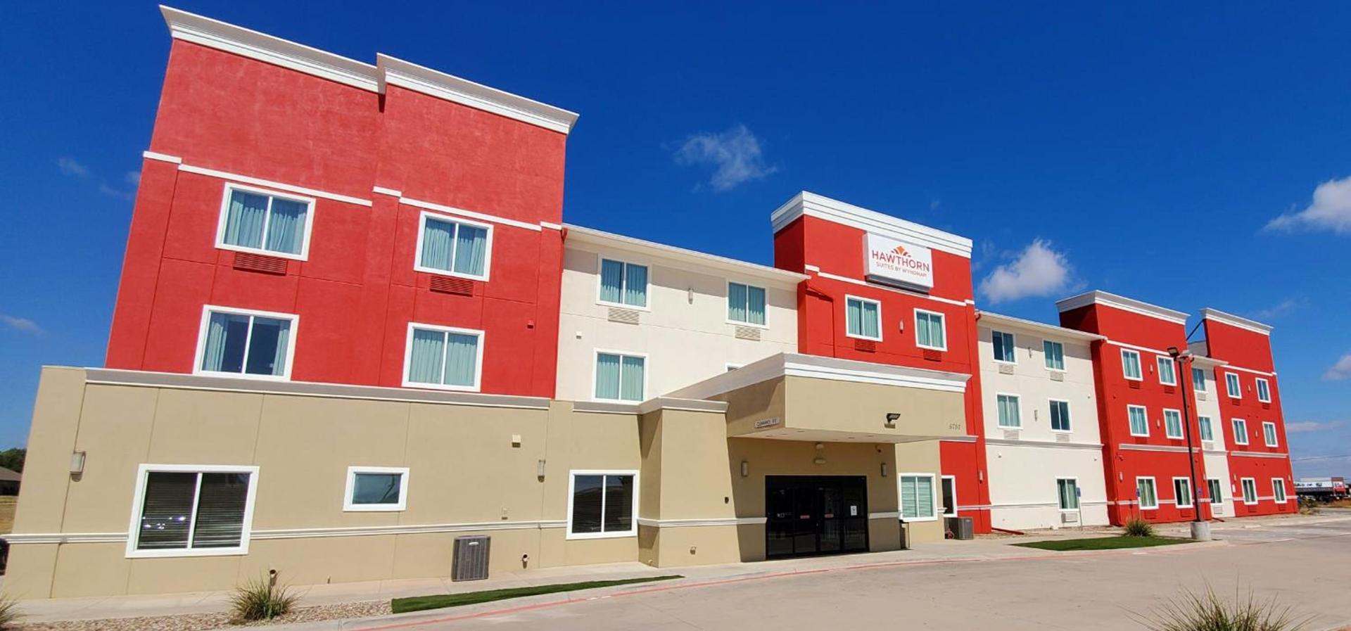 Hawthorn Suites by Wyndham San Angelo photo 4