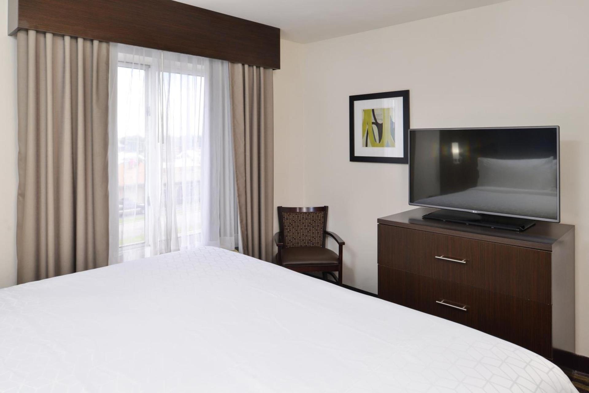 Holiday Inn Express Montgomery East I-85 by IHG photo 31