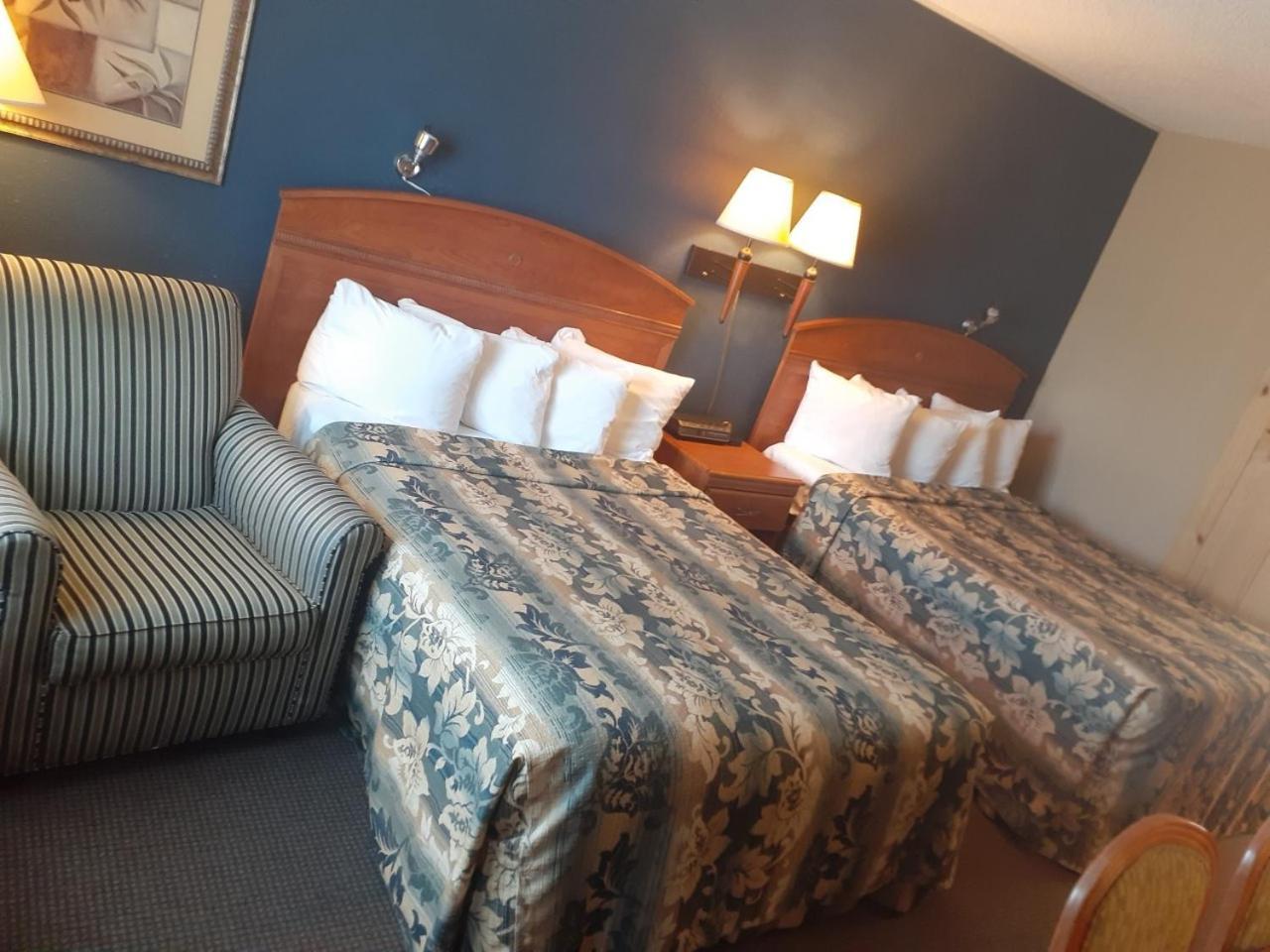 Rochester Inn photo 3