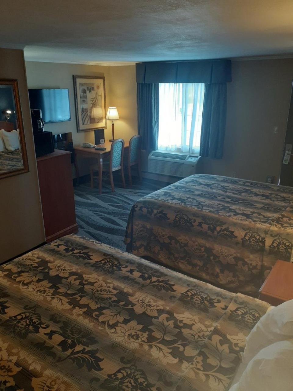 Rochester Inn photo 7