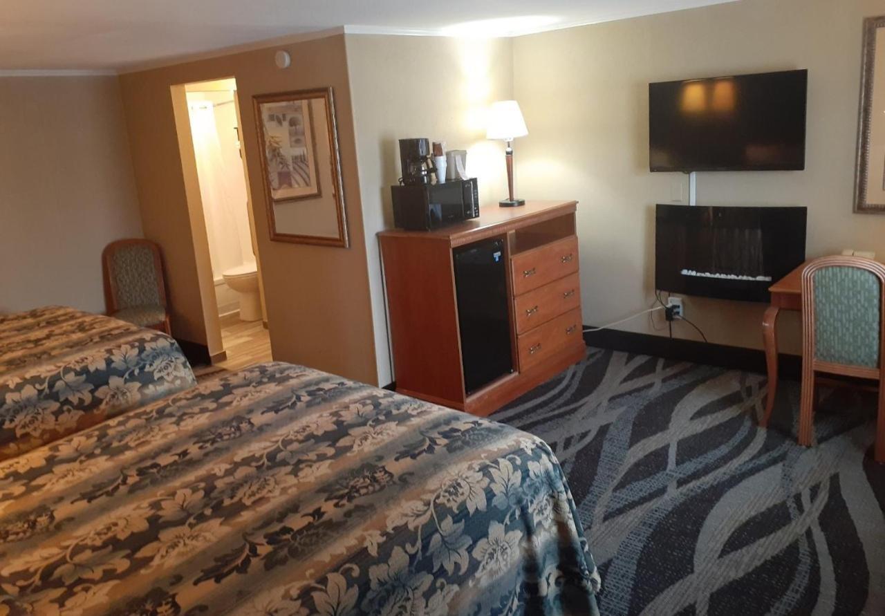 Rochester Inn photo 8