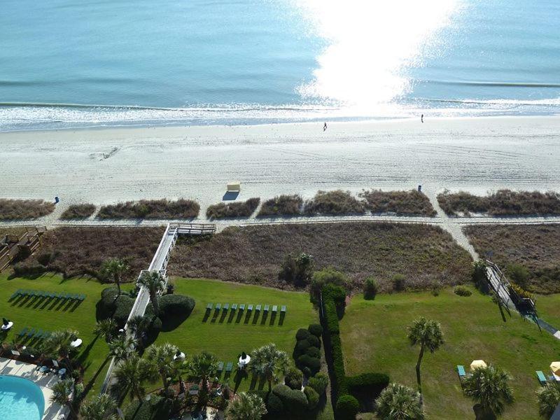 Suites at the Beach photo 37